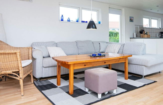 6 Person Holiday Home in Odder - Foto 13