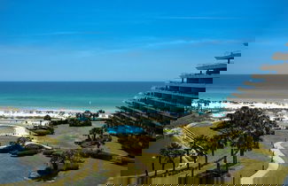 Photo 1 - Elite Paradise 2 Bedroom Condo by RedAwning
