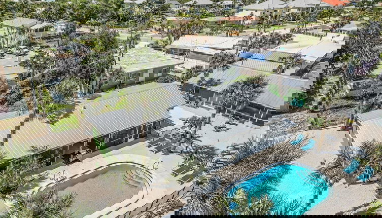 Foto 1 - 171/181 Washington ~ Dune Our Thing! Fabulous Pool Home! 8 Bedroom Home by RedAwning