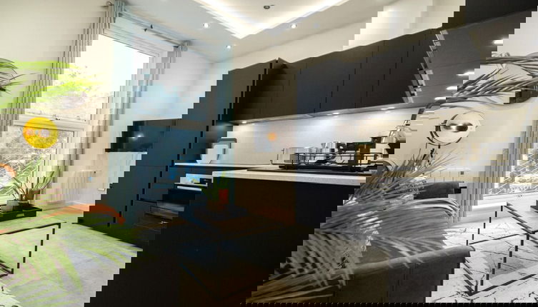 Foto 1 - Discover Angel Central Two Bedroom by Belvilla