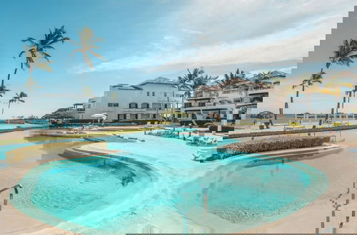 Photo 39 - Modern Studio With Ocean View in Punta Palmera