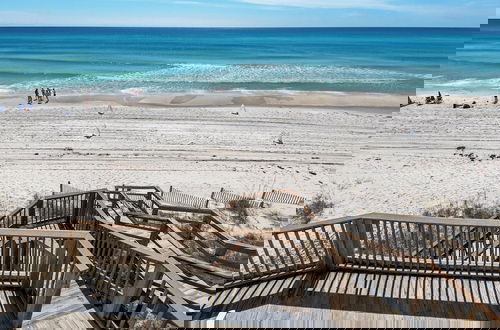 Foto 40 - Gulf Front: Steps to Beach ~ Minutes to Rosemary ~ Free Beach Setup!