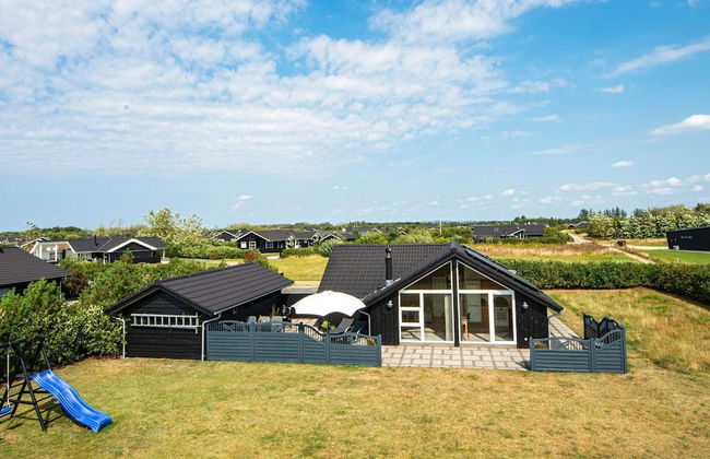 6 Person Holiday Home in Tarm - Foto 24