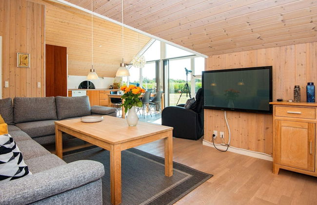 6 Person Holiday Home in Tarm - Foto 11