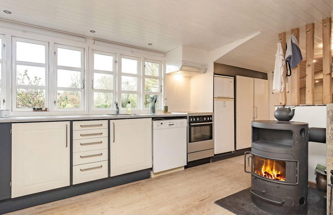 6 Person Holiday Home in Haarby - Foto 19
