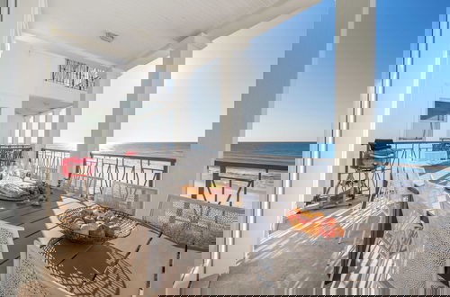 Foto 21 - Seabird by Avantstay Beachfront Home w/ Plunge Pool & Amazing Views