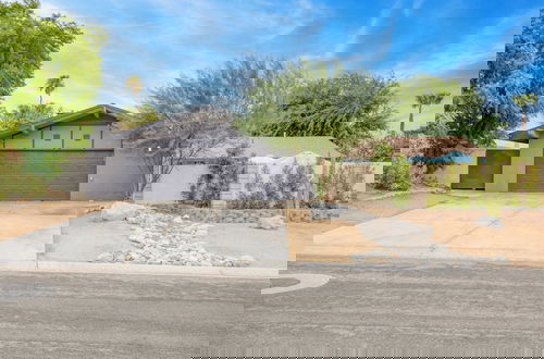 Foto 51 - Quinta Green by Avantstay Modern Home w/ Pool, Spa & Golf Course!