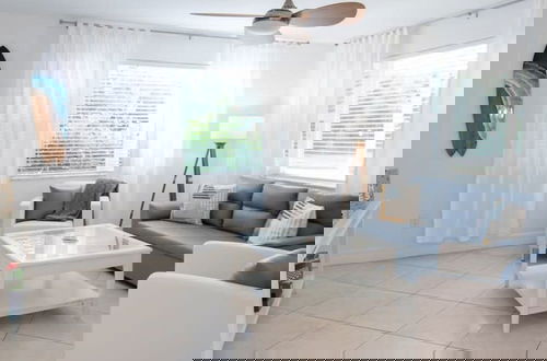 Photo 6 - Fort Pierce - 2BD 2BA Tropical Surfside Retreat