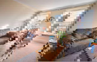 Photo 2 - Host Stay Hide Hill Apartment B