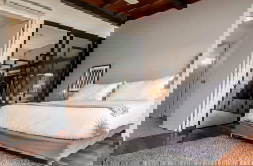 Photo 2 - w Modern 2BR Duplex With Terrace in Miraflores