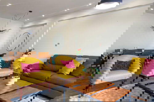 Foto 8 - w Captivating 2BR With Balcony in Miraflores