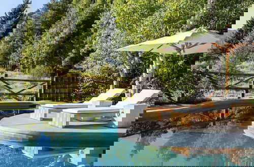Foto 11 - Ute Terrace by Rove Travel Lux Retreat w Pool