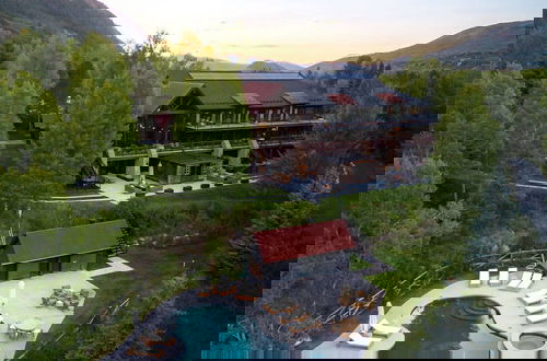 Foto 46 - Ute Terrace by Rove Travel Lux Retreat w Pool