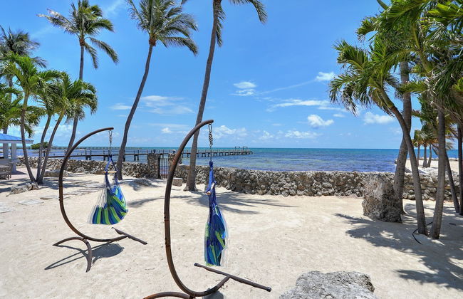 Luxury Beachfront Home With Pool In Islamorada 3 Bedroom Home by RedAwning - Foto 33