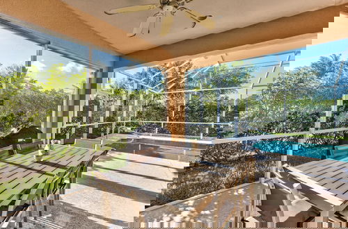 Foto 29 - Neapolitan - Newly Renovated 3-BR Luxury Home with Private Pool. Enjoy a Fully Equipped Kitchen and Free Wi-Fi