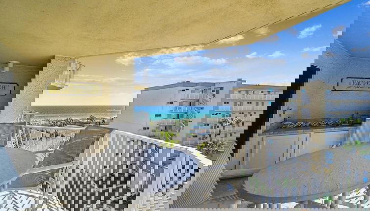 Foto 1 - IR 518 is a Stunning 2 BR that has amazing Sunset views - sleeps 10 by RedAwning