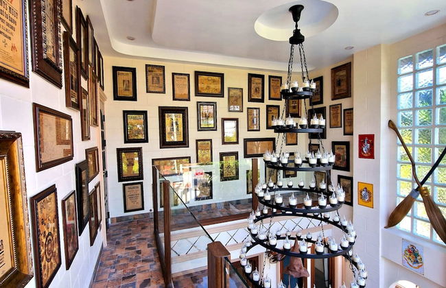 POTTERLAND Luxury Pool Villa - Photo 2