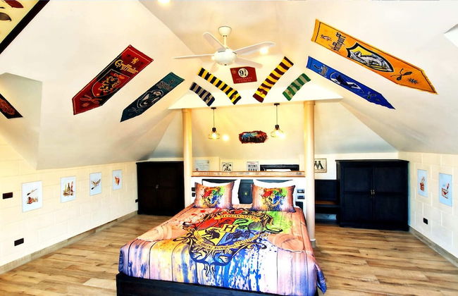 POTTERLAND Luxury Pool Villa - Photo 11