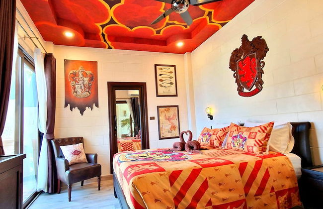 POTTERLAND Luxury Pool Villa - Photo 14