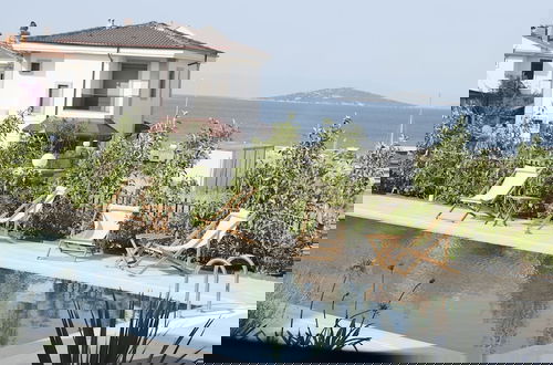 Photo 28 - Back Sea Cunda Apart Otel