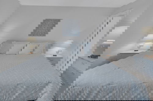 Photo 14 - Sand Cliffs