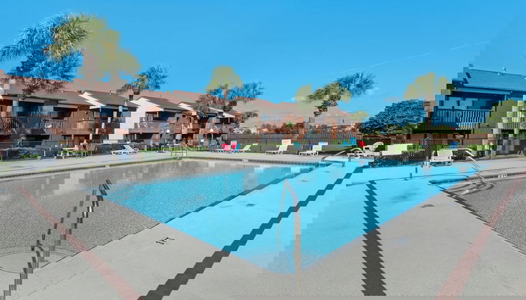 Foto 1 - Cozy 2-bedroom Getaway With Resort Amenities & Dog-friendly!