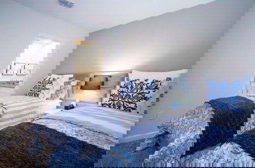 Foto 33 - Ultimate Themed Luxury - Game Room Theater Pool