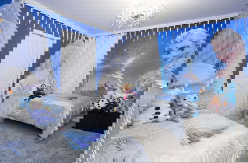 Foto 28 - Ultimate Themed Luxury - Game Room Theater Pool