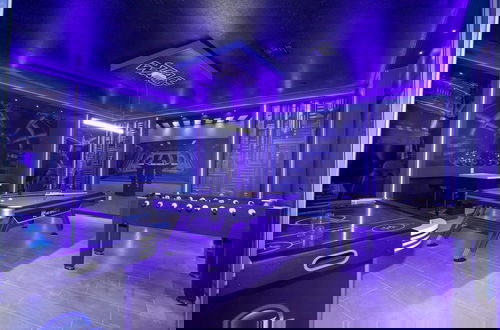 Foto 3 - Ultimate Themed Luxury - Game Room Theater Pool