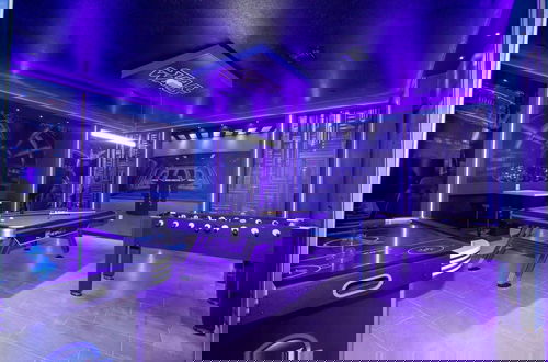 Foto 3 - Ultimate Themed Luxury - Game Room Theater Pool