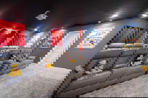 Foto 43 - Ultimate Themed Luxury - Game Room Theater Pool