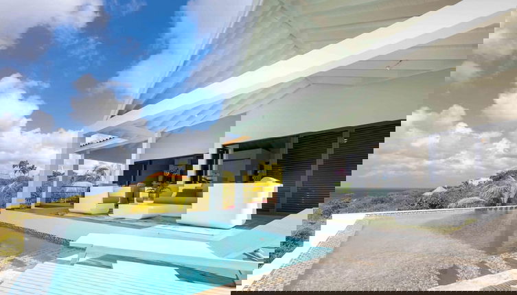 Foto 1 - Modern Vibrant Villa With Terrace Private Pool
