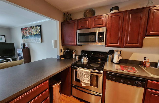 Beautiful APT W Office Area 2BR Long Term - Foto 14