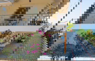 Foto 1 - Zoe Seaview Apartment by Rentals Pro
