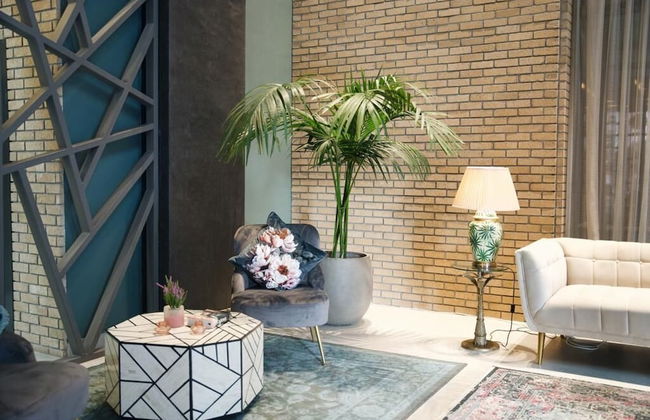 Nakheel Residence by House living - Photo 5