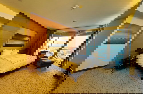 Foto 3 - Studio with direct access to Dubai Mall