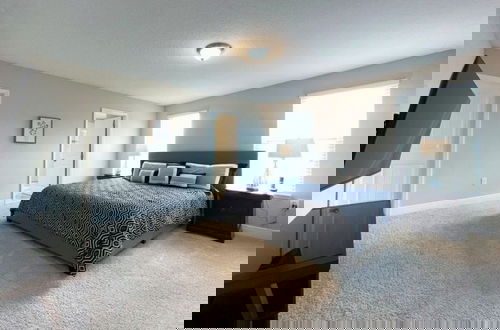 Foto 5 - Gorgeous 5bd Pool Spa Gm Solterra Resort-5262ww 5 Bedroom Home by RedAwning