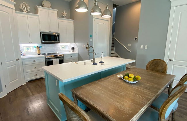 Beachside Paradise Retreat With Luxury - Photo 10