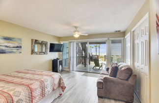 Photo 1 - Seaside Pointe by Book That Condo