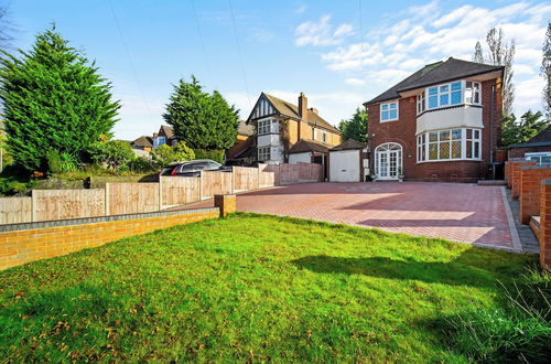 Photo 33 - Family Home With Garden in Prime Birmingham Location