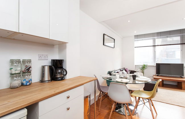 Spacious Apartment Berwick St &Oxford St - Foto 13