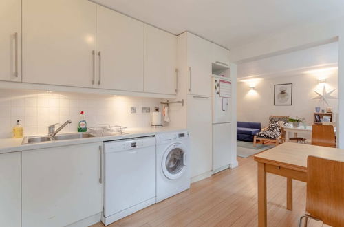 Foto 15 - Well Located 2 Bedroom 1 Bath in Elephant & Castle