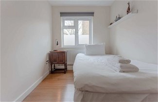 Photo 1 - Well Located 2 Bedroom 1 Bath in Elephant & Castle