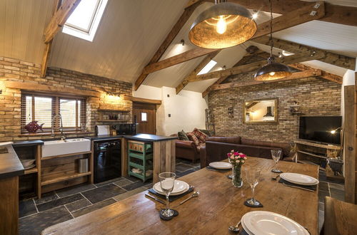 Photo 36 - Lavender - Luxurious Barn Conversion