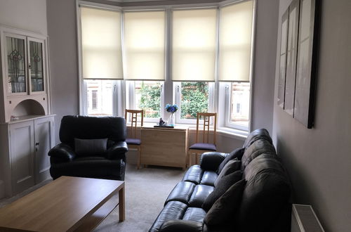 Photo 1 - Great Location 2 Bed West End Flat