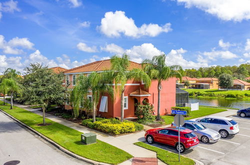 Photo 29 - Fantastic Townhome With Pvt Pool and Lake View Near Disney by Redawning