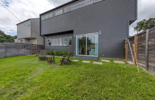 Contemporary Home Centrally Located Near Soco & DT - Foto 28