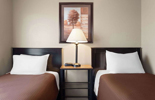 Eagle's Den Suites Cotulla a Travelodge by Wyndham - Foto 11