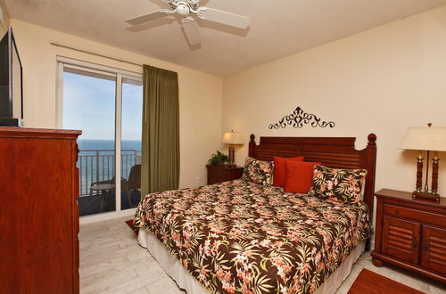 Photo 2 - Sterling Reef Resort by Panhandle Getaways