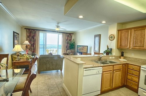 Photo 3 - Disney Amazing Lake Bryan View 1 Bedroom Condo by RedAwning